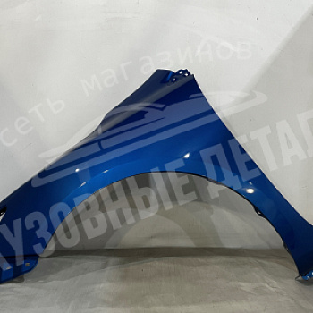 Крыло ЛЕВОЕ Toyota Corolla 150 рест. 8T7  Blue Streak. Cиний